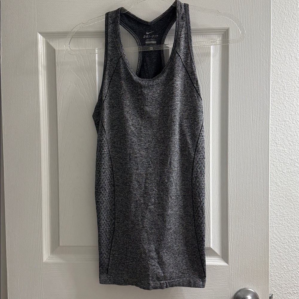 Nike Work Out Tank